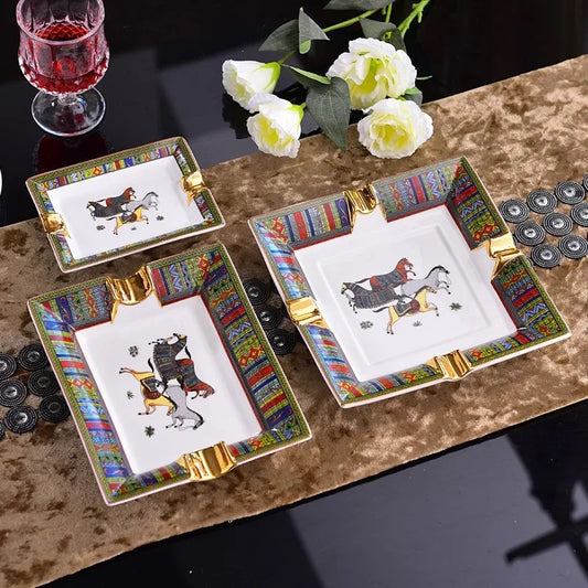 3 stijlvolle klassiek design asbakken met tijdloze print