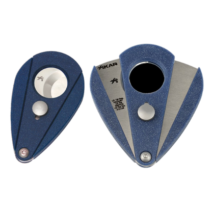 Xikar Xi2 Sigarenknipper met Straight Cut in de kleur Lapis Blue