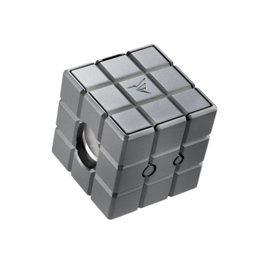 Colibri Heritage Cutter tafelsigarenknipper met V‑Cut, rechte snede en punch cuts zilver met details