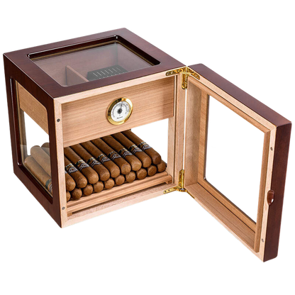 Eikenhouten humidor met deur en opberg la. gevuld met sigaren